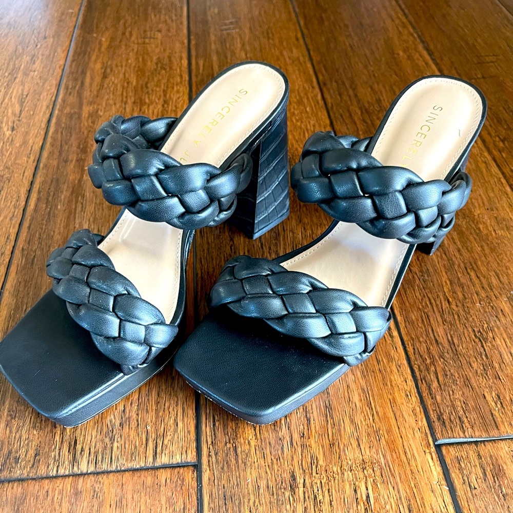 Women’s Braided Sandal Pump Heels, size 7